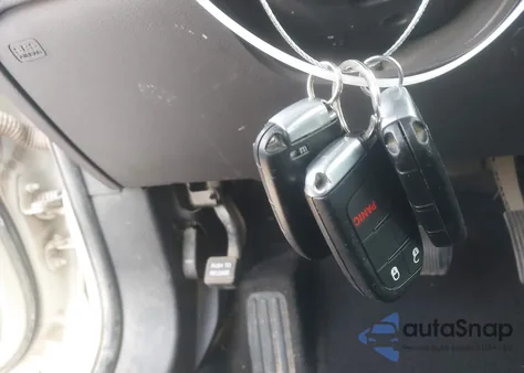 2018 Dodge Journey Se from USA, damaged, VIN 3C4PDCAB3JT528415